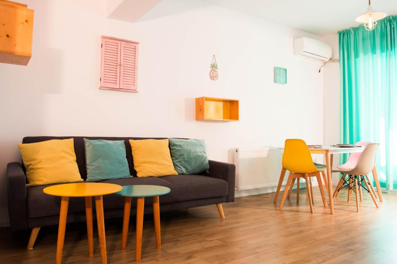 Candy Apartment Năvodari Extérieur photo